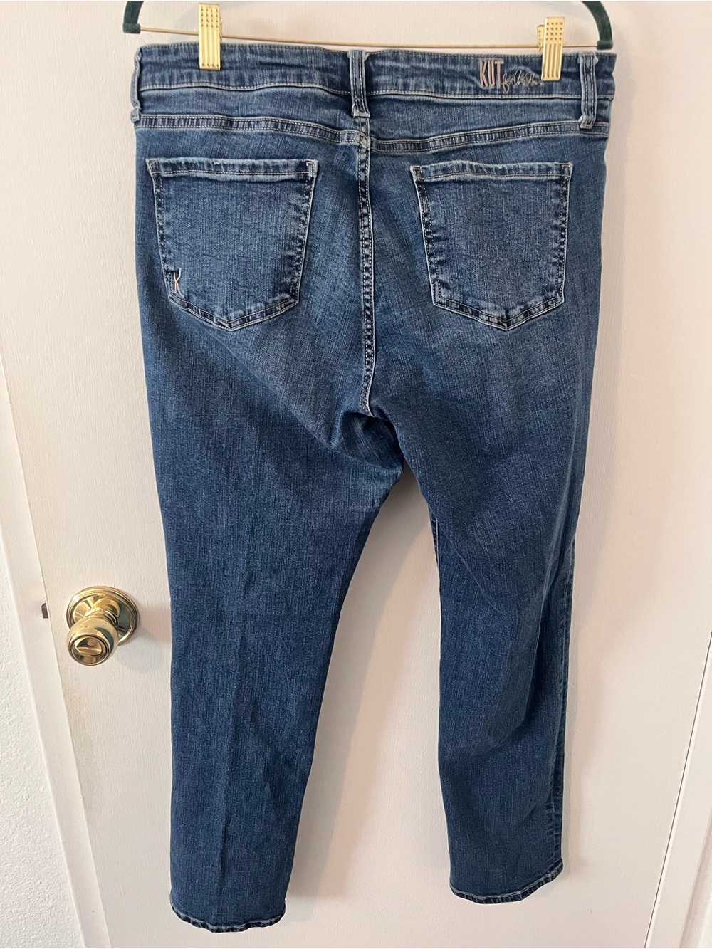 KUT from the Kloth Katy Boyfriend Blue Jeans Distressed Whiskered Size 12 - Picture 5 of 11